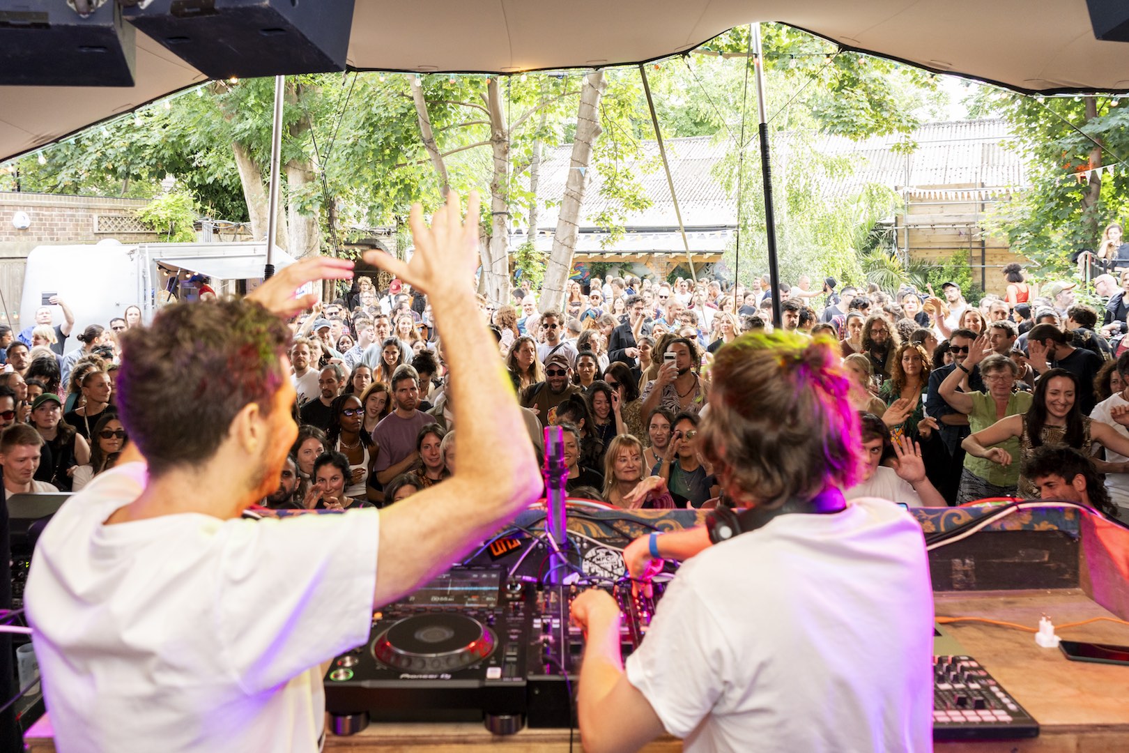 Chancha via Circuito X El Búho - Daytime Garden Party